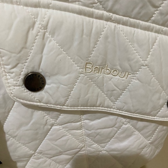 BARBOUR CALARY QUILTED WHITE VEST- (NWOT) - Picture 5 of 10